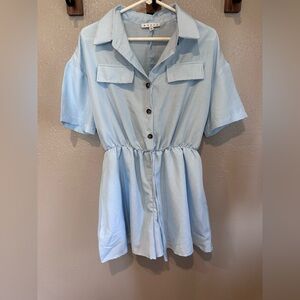 Light Blue Short Sleeve Button Front Waist-Drawn Top